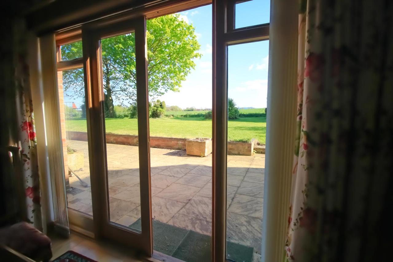 Three Ways Farmhouse B&B Welford-on-Avon ภายนอก รูปภาพ